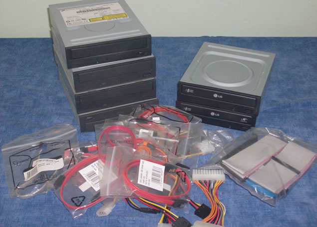 Lectors | Regrabadores | Cables